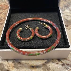Beautiful cloisonné bracelet and earring set. Vintage. Perfect condition.